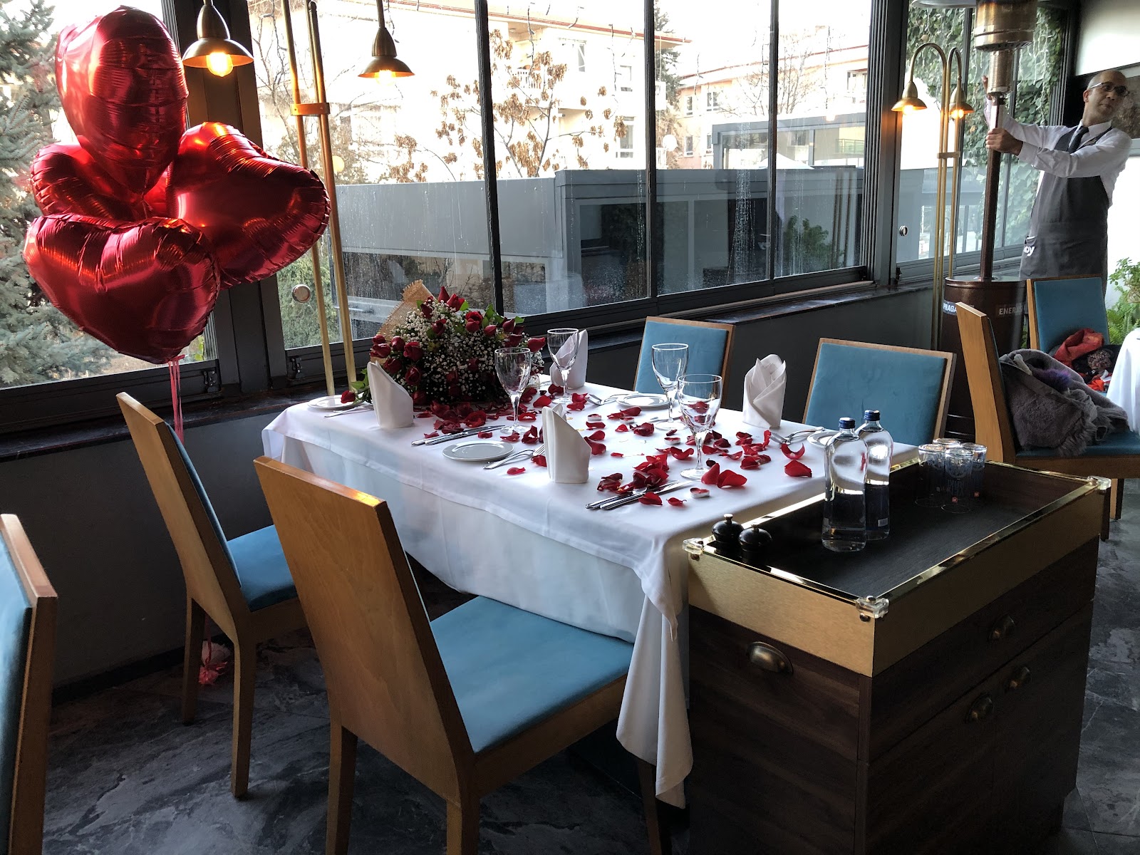 Rose Garden Çiçekçilik & Balon Mağazası Nöbetçi Çiçekçi Çankaya